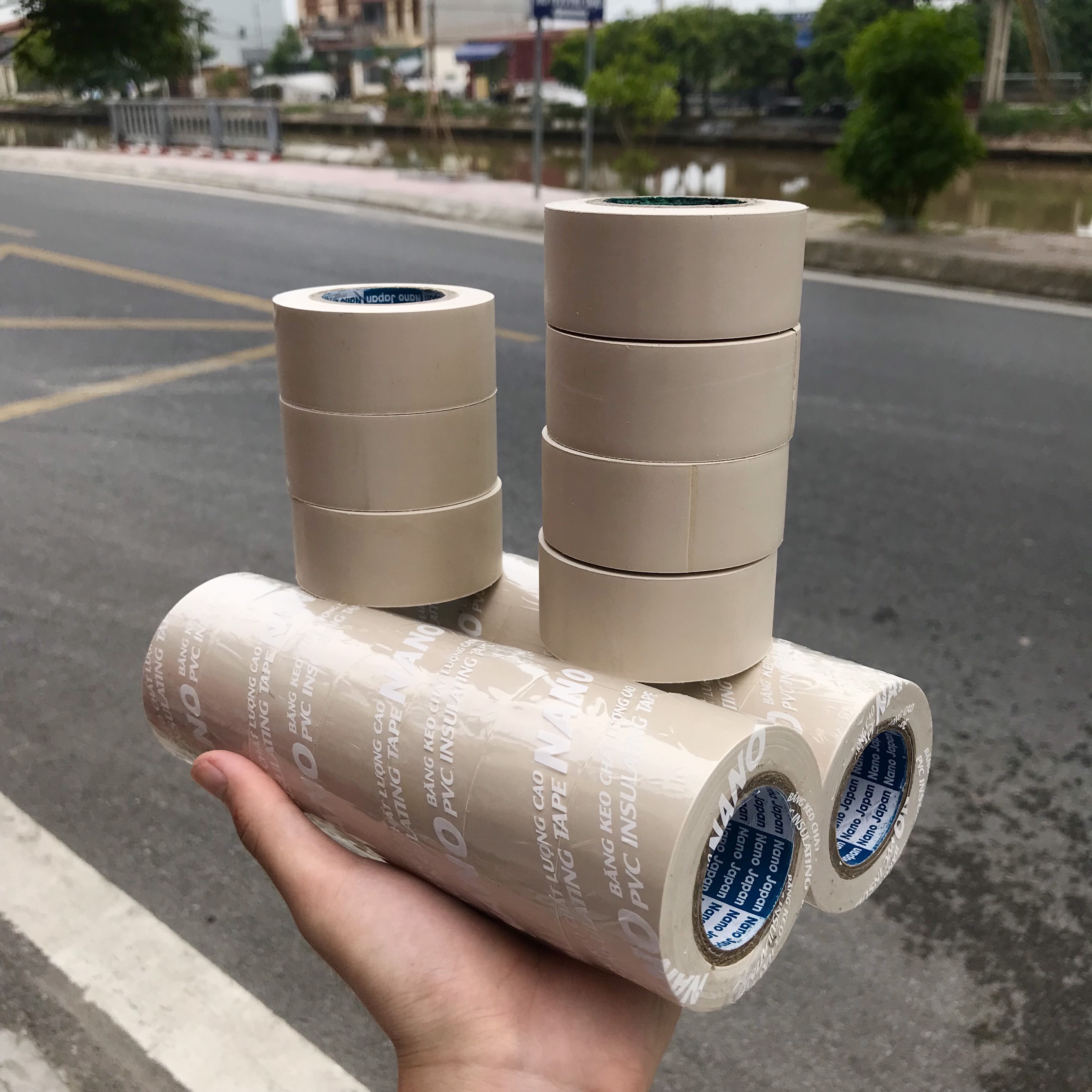 Băng cuốn giấy Nano 5cm quấn đầu gối, cổ chân chuẩn đục