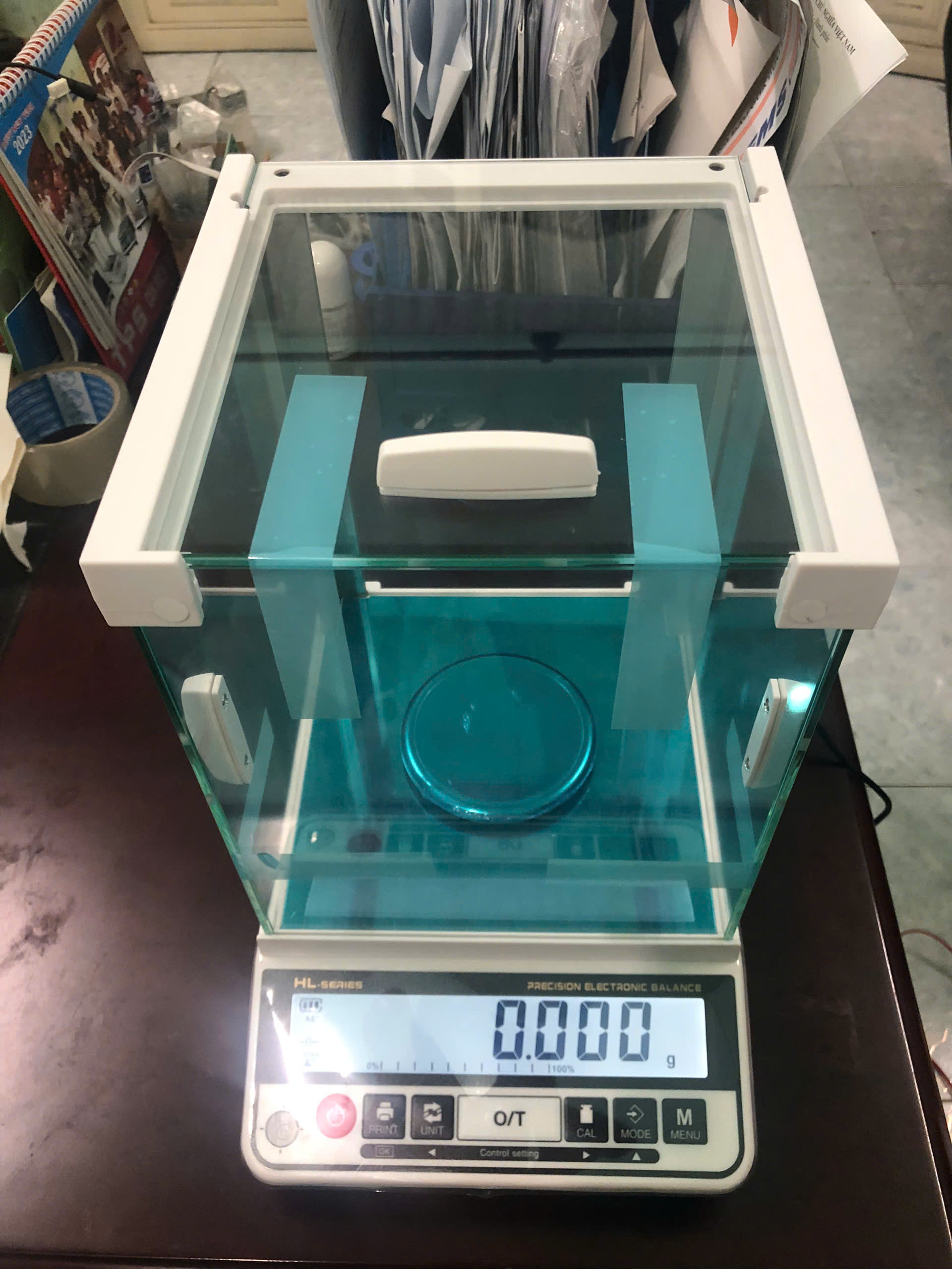 Cân Điện Tử HL 620g 0.001g
