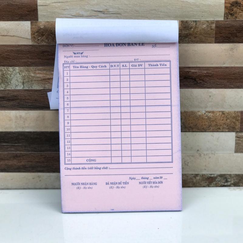 Hóa đơn 2 liên khổ 13 x 19cm có bìa kê tiện dụng