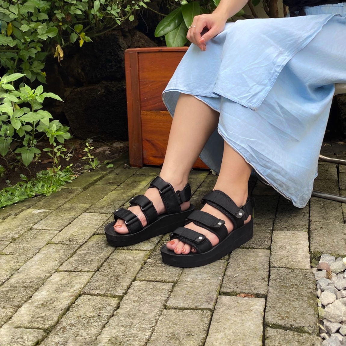 Giày Sandal Nữ The Bily 04W 3 Quai Ngang - Màu Đen BL04WD 