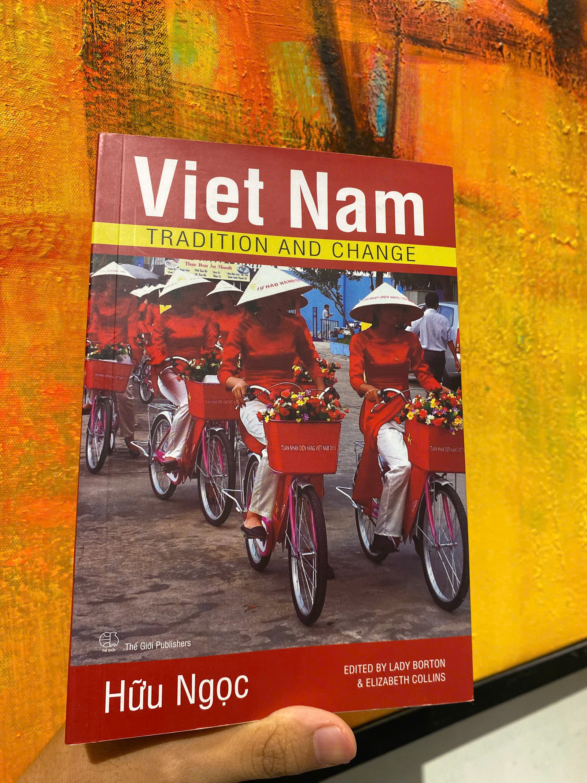 Sách - Vietnam Tradition And Change by Hữu Ngọc - Vietnamese Cultural  Tradional Book
