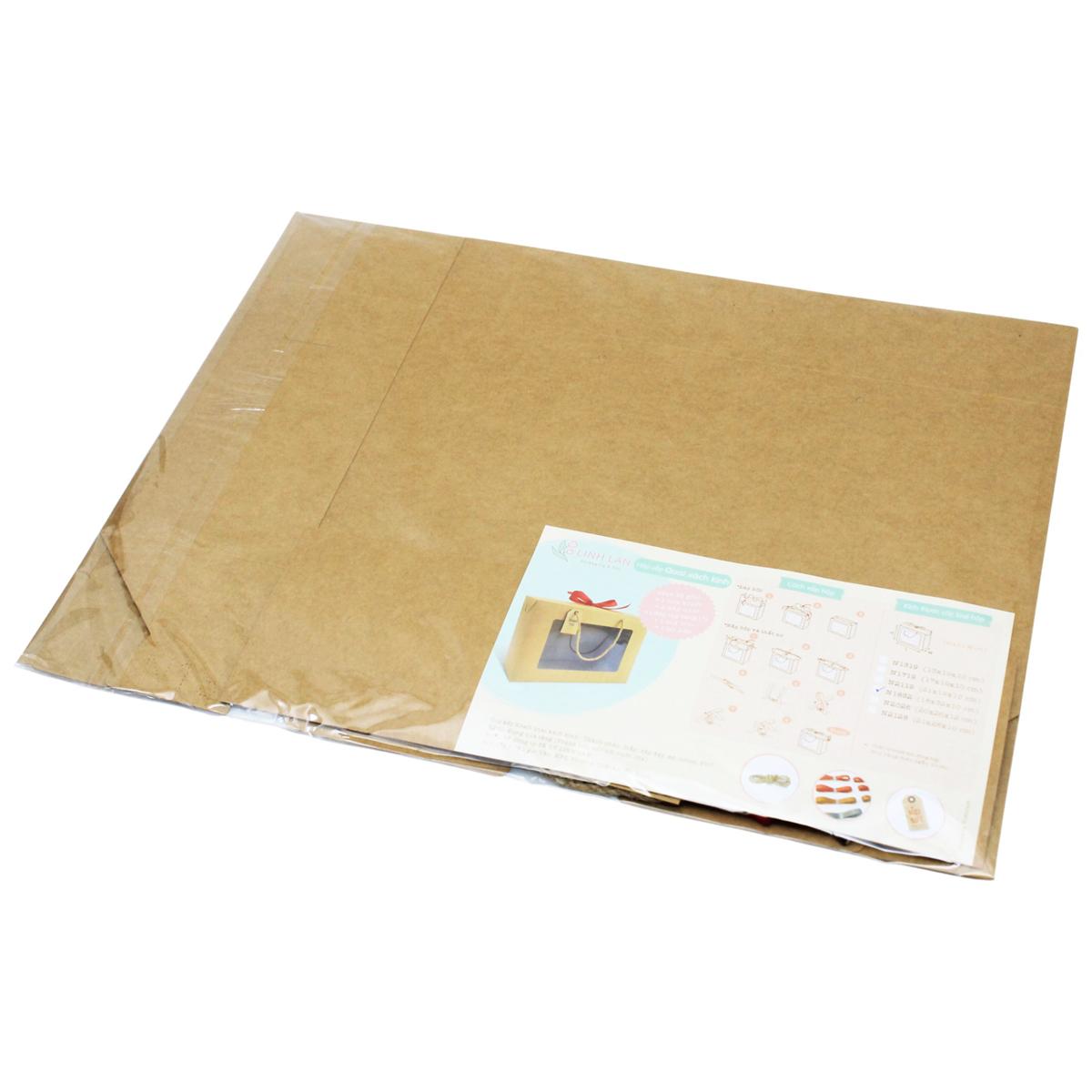 Hộp Xếp Kraft Quai Xách Kính - 32 x 18 x 10 cm - Linh Lan