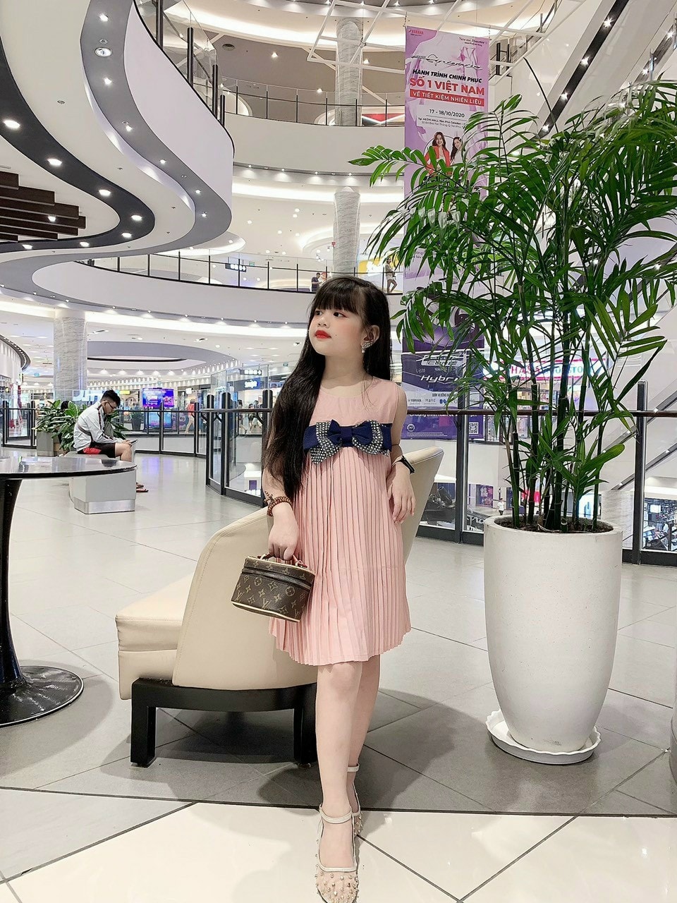 Đầm babydoll xếp ly sang chảnh cho bé gái size 12-23kg chất lụa mềm mát