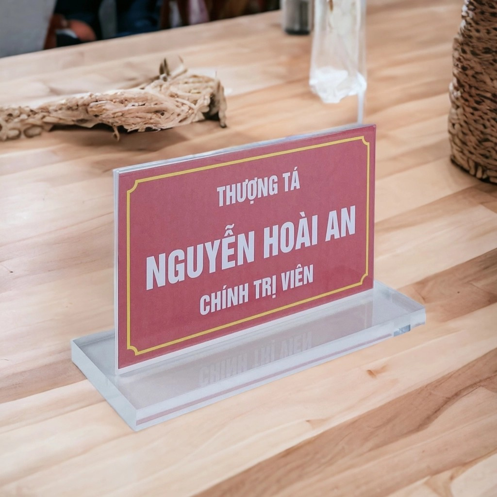 Kệ mica 2 mặt Enter E17C LR 13.5x23cm, đế 10x25cm vát 4 cạnh
