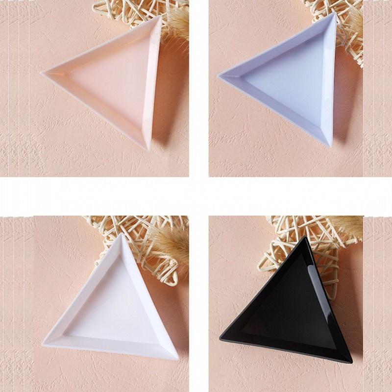 Triangle DIY Manicure Rhinestone Beads Storage Display Plastic Tray/ Nail Art Accessories Sorting Organize Plate