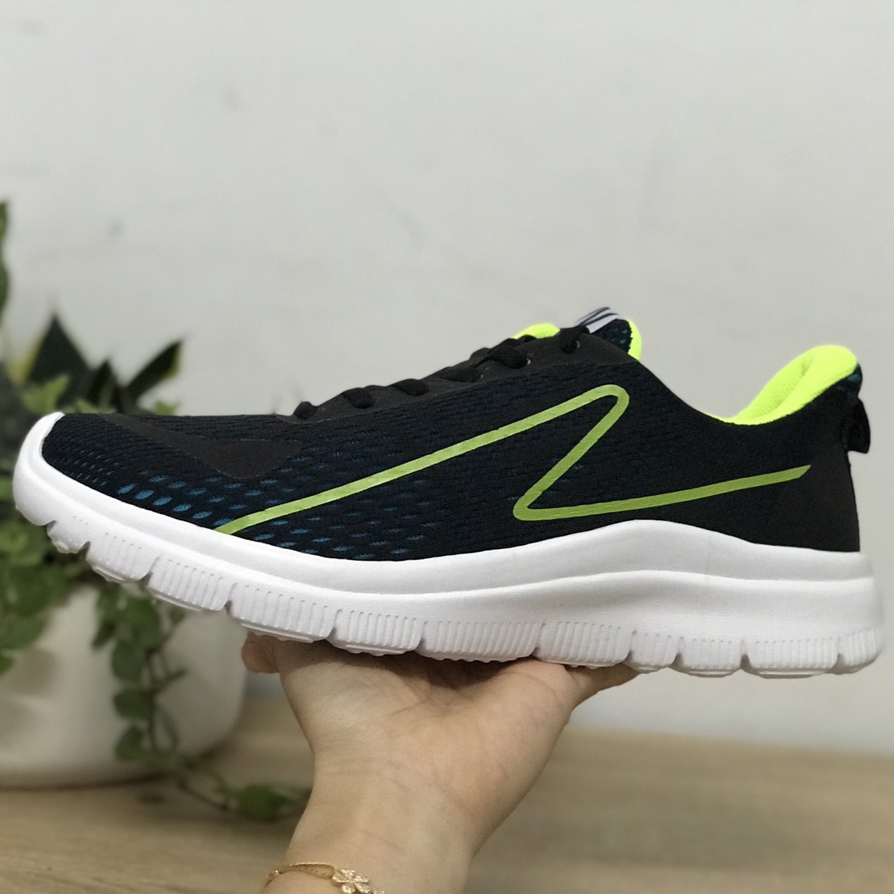 Giày chạy bộ nam Nagaki siêu nhẹ NGK07 (size 39-43)