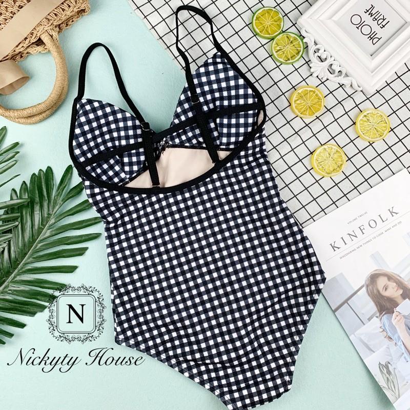 Bikini một mảnh hở lưng kèm mút lót