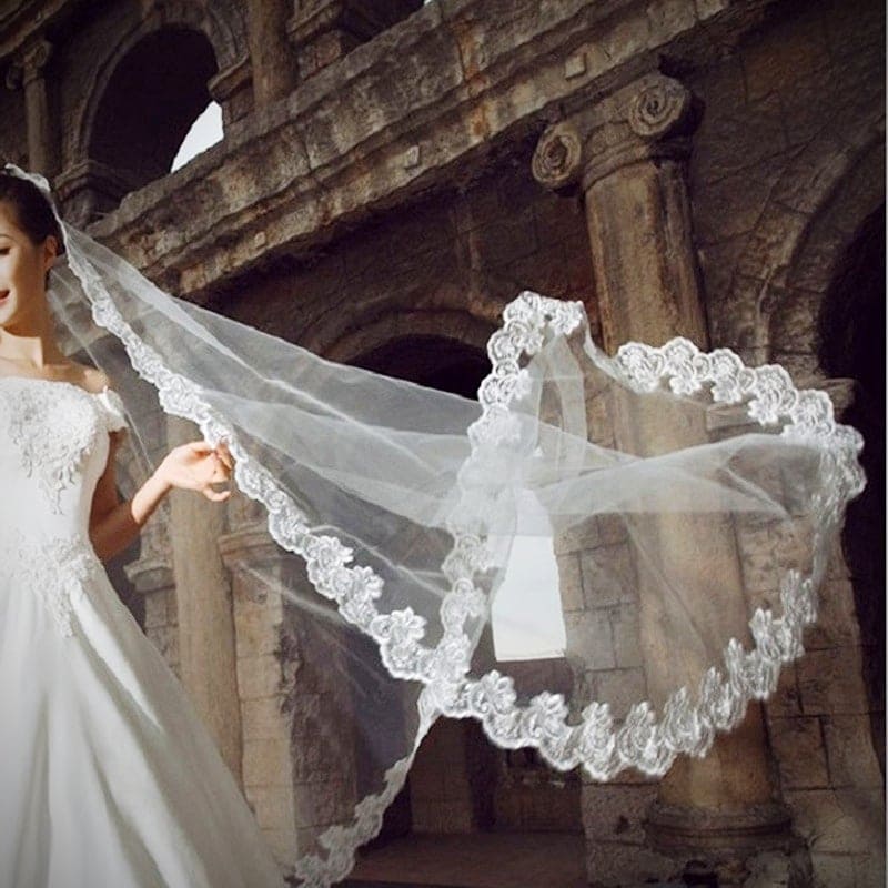 Voan cài tóc, Mạng che mặt dạng miếng cho Cô dâu và Dạ hội, đi tiệc, sự kiện màu trắng kem viền ren
