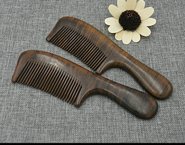 Lược gỗ đàn hương đen Mã 1902 1
