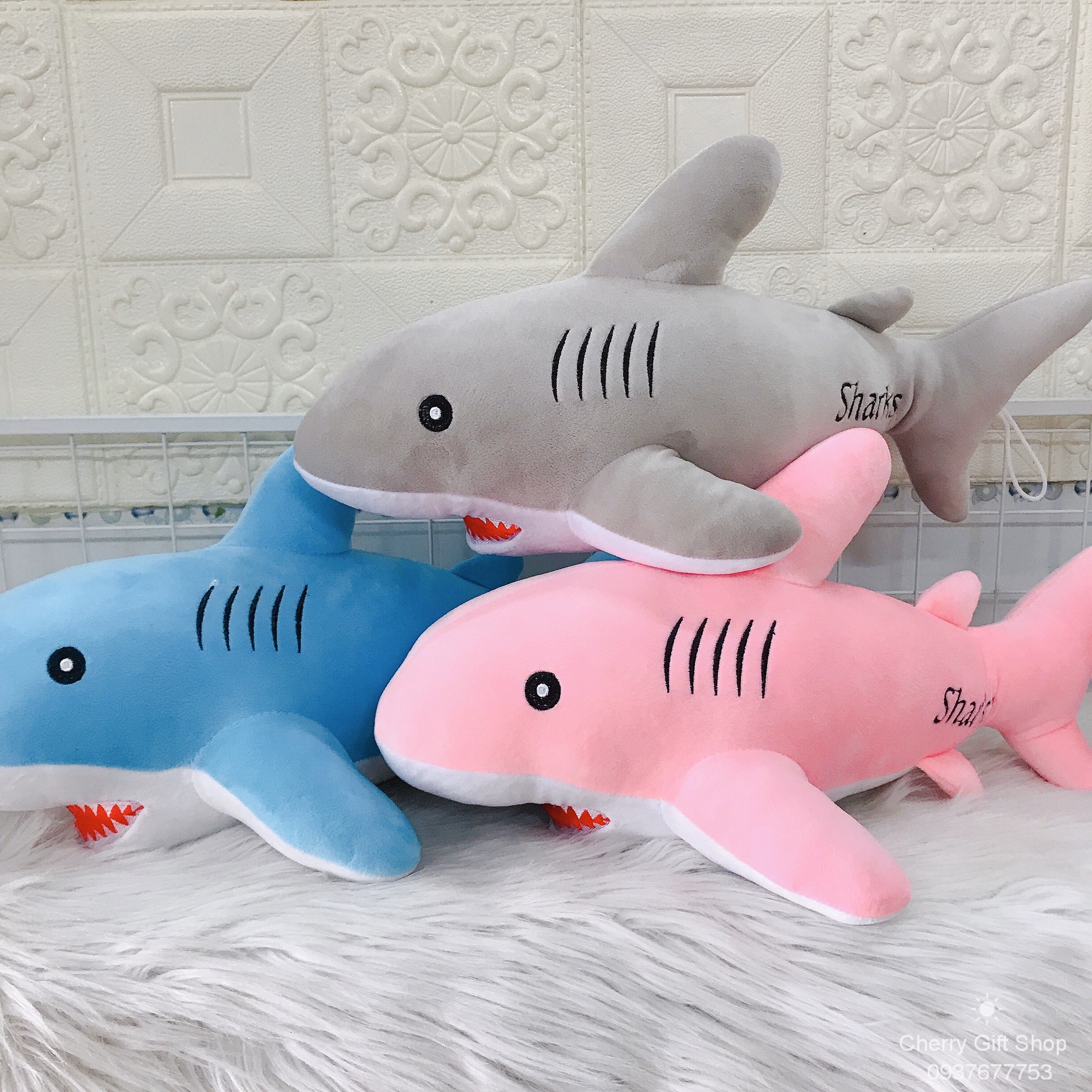 Gấu Bông Cá Mập Baby Shark Size 40cm Vải Thun Nhung 4 Chiều Cực Xịn - Ảnh Thật Shop Chụp