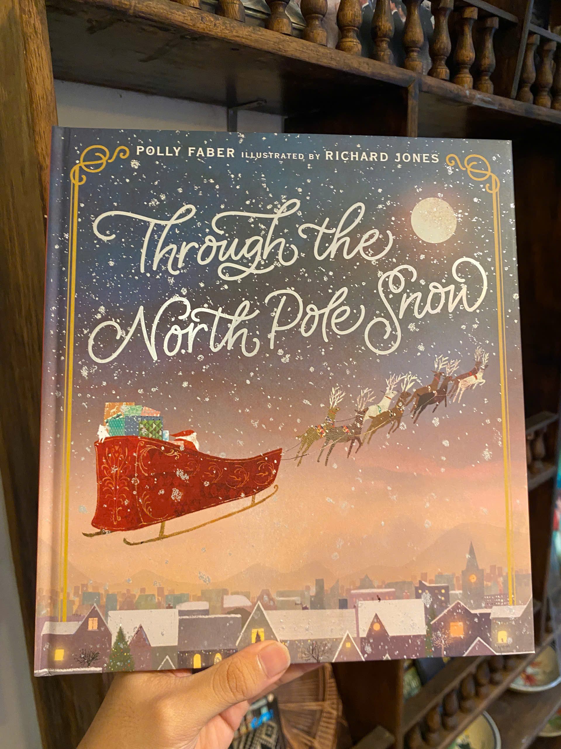 Sách - Through the North Pole Snow: A magical Christmas story by Polly Faber / English Children Book