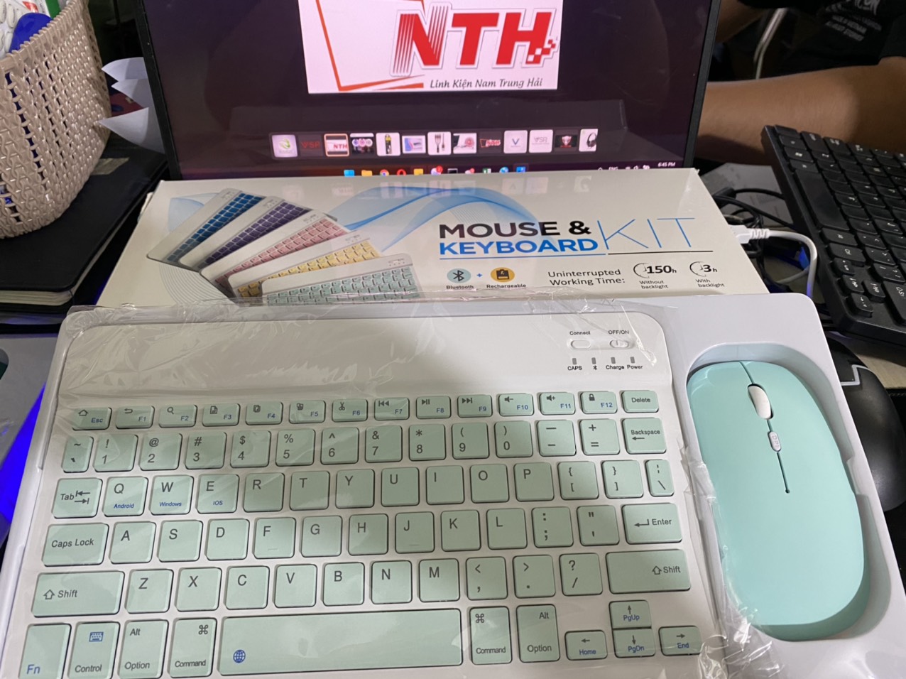 Combo bàn Phím Chuột Mini Bluetooth