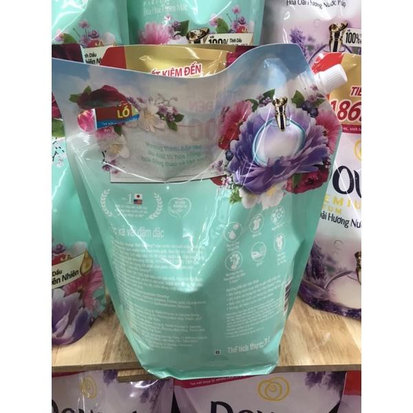 Nước xả vải Downy Đoá Hoa Thơm Mát 3L