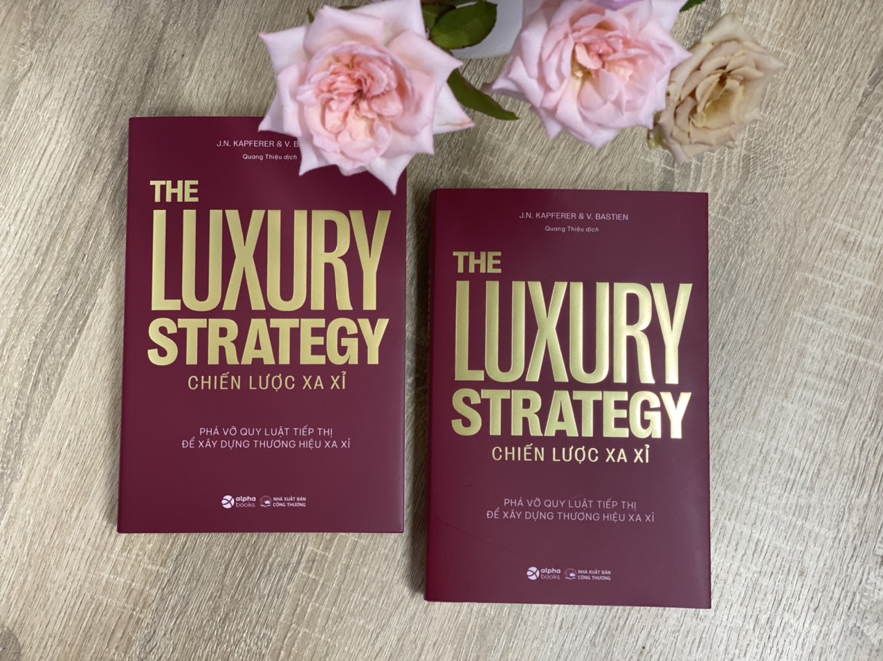 The Luxury Strategy: Chiến Lược Xa Xỉ - Phá Vỡ Quy Luật Tiếp Thị Để Xây Dựng Thương Hiệu Xa Xỉ