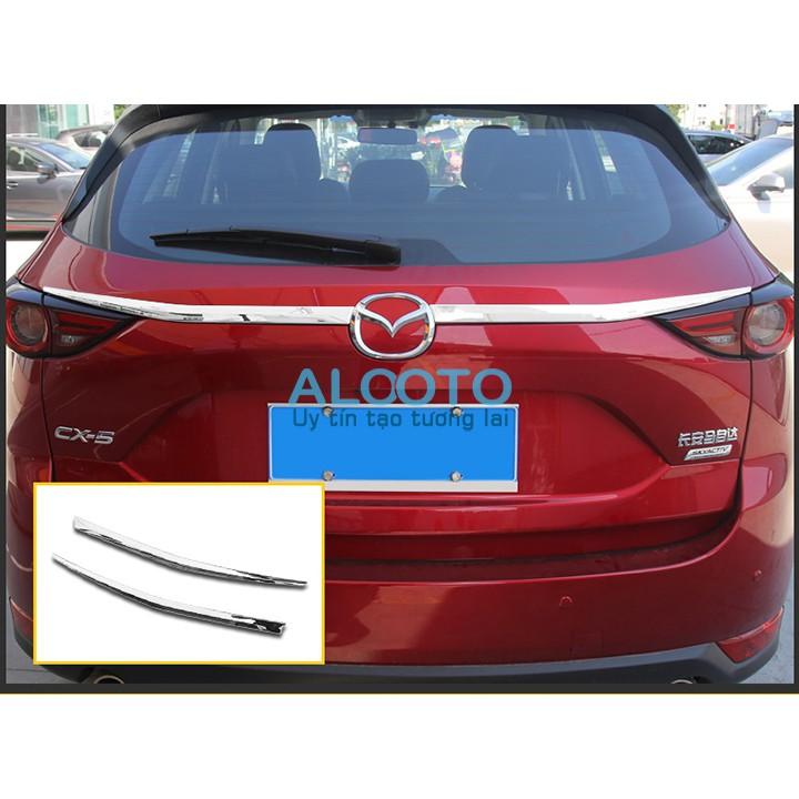 Ốp trang trí tay mở cốp sau Mazda Cx-5, CX5 2018-2019