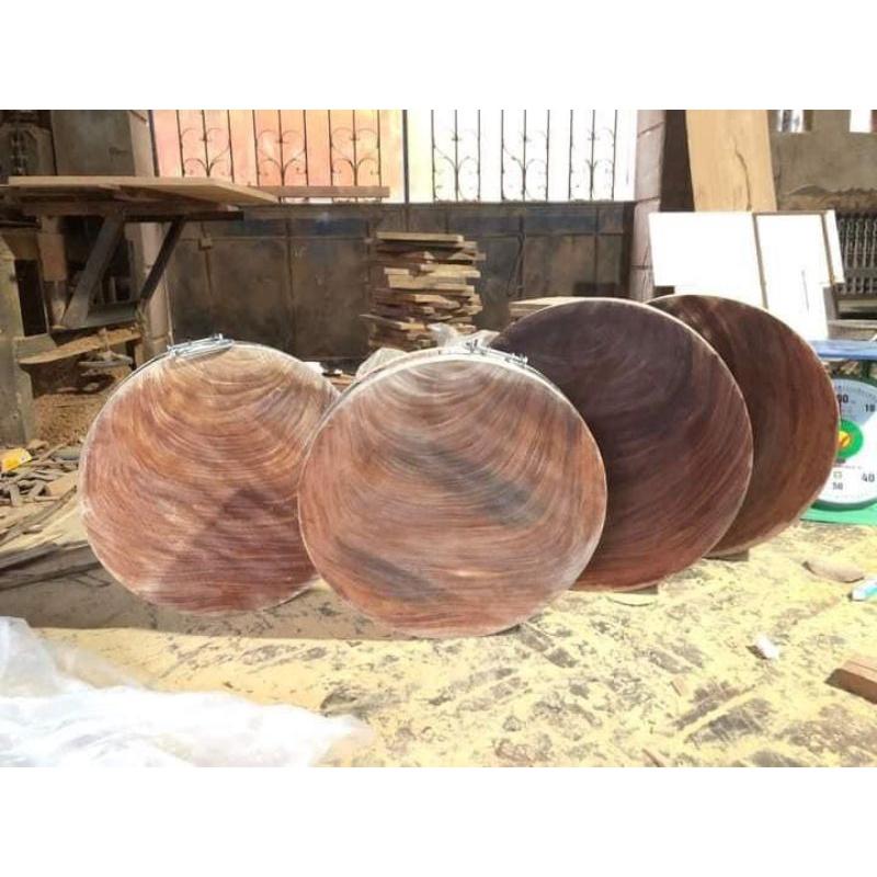 Thớt gỗ nghiến