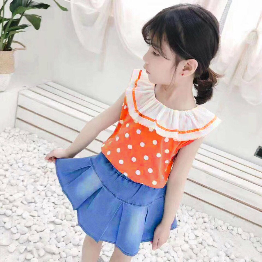 Set áo chấm bi cổ xoè và chân váy jean cho bé gái từ 20 đến 30 kg Quảng Châu 02165-02166