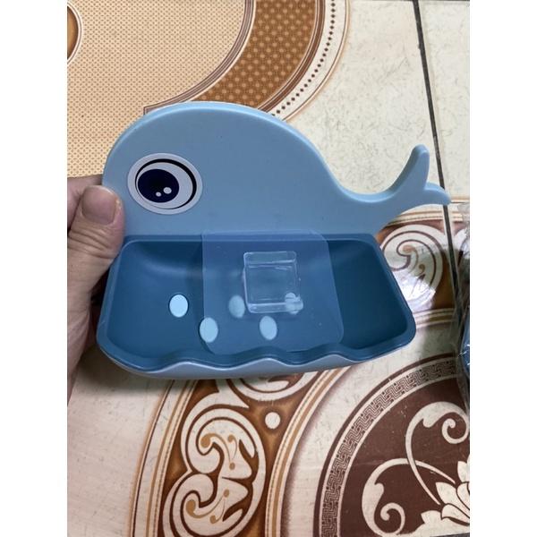 Khay để xà phòng nhà tắm hình cá heo+ miếng dán kèm