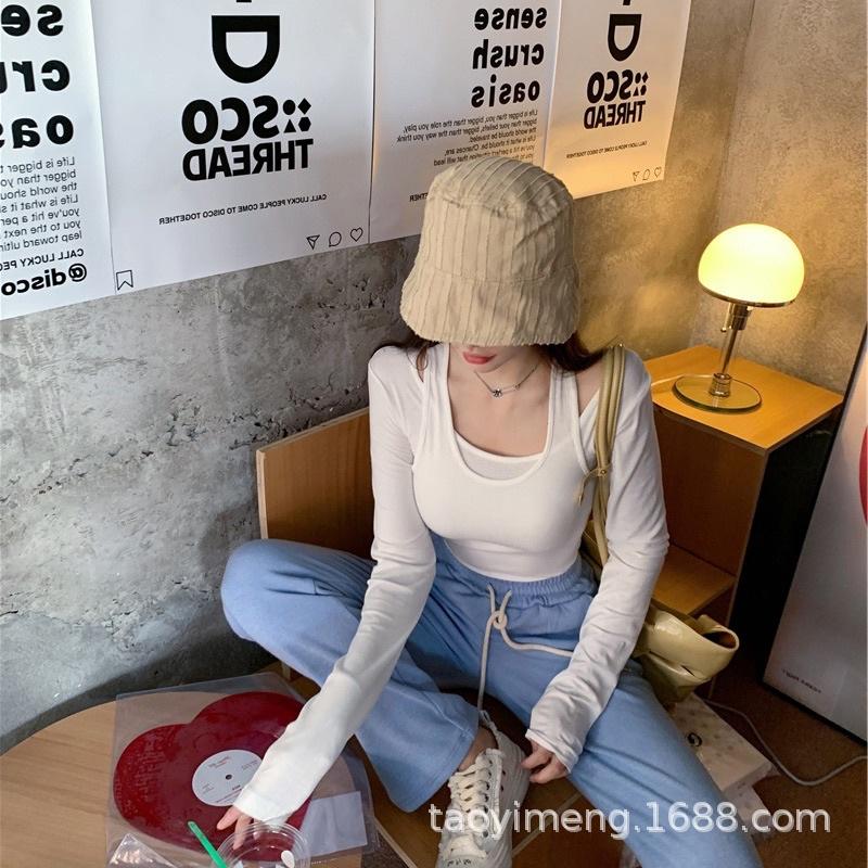 Áo thun trắng cổ tròn tay dài khoét vai thời trang cho nữ