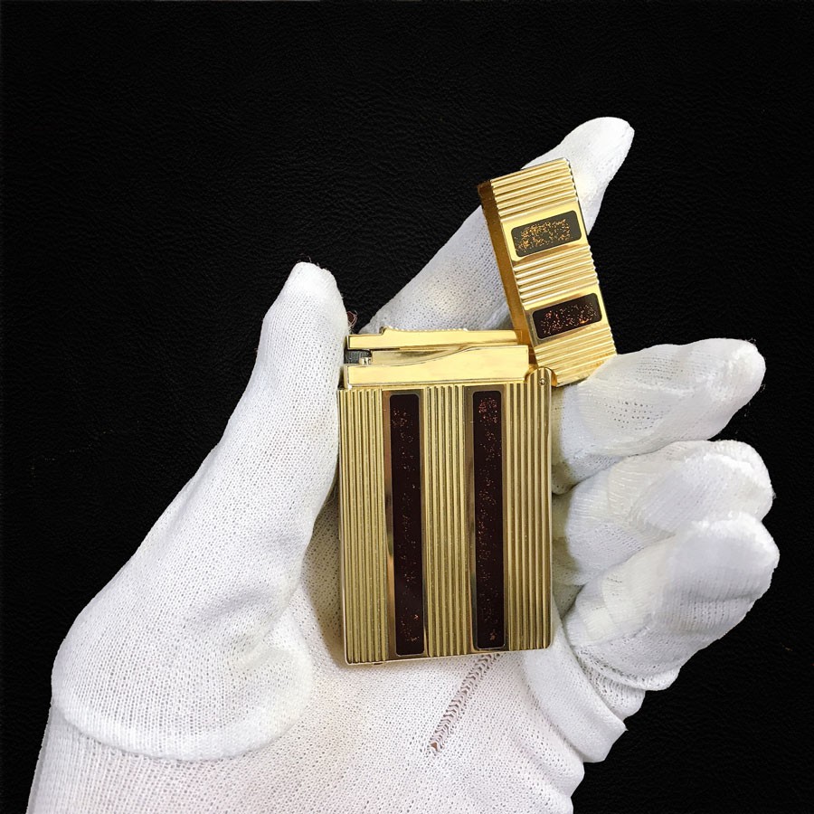 Vỏ Hột Quẹt Bật Lửa Upon Gas Đá D95V Họa Tiết Sơn Mài Họa Tiết Kẻ Dọc Đẹp Độc Lạ - Dùng Gas Đá Cao Cấp