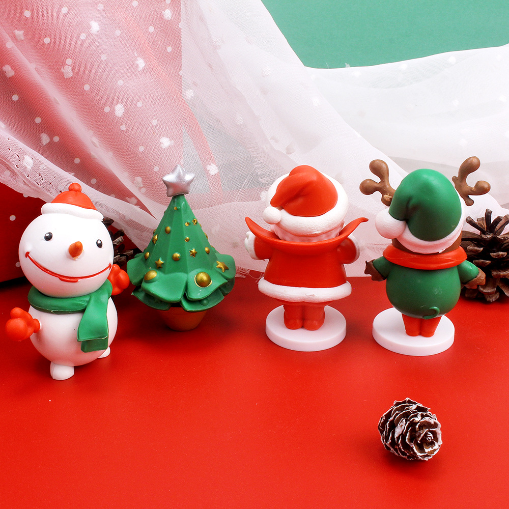 Bô 04 Mô Hình Nhân Vật Noel Dễ Thương - Cao 7-7.3cm