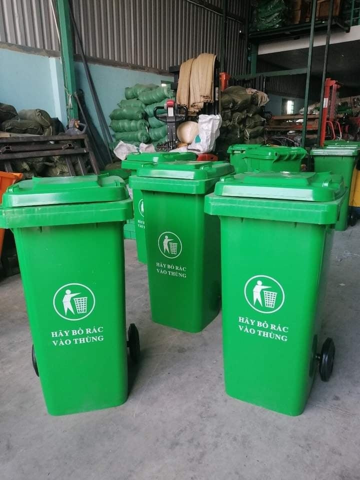 Thùng rác nhựa 120L màu xanh