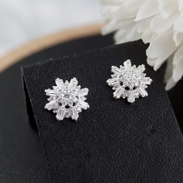 Khuyên Tai Bạc Ta Nữ S99 CaoBac Silver Bông Tuyết Đá Mini