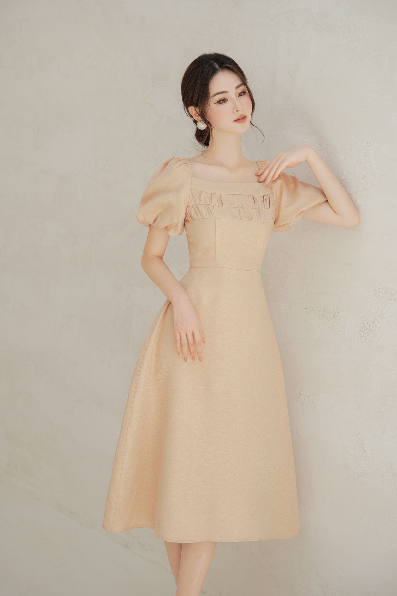 OLV - Đầm Creamy Ruffle Dress