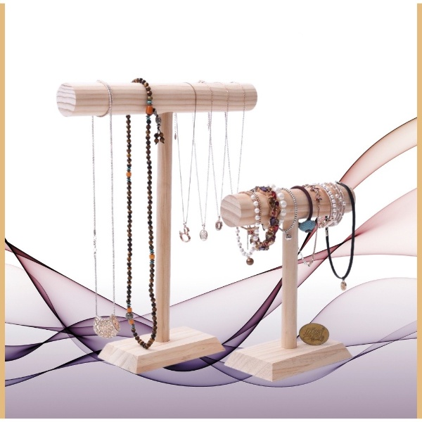 Kệ gỗ treo trang sức đồng hồ đeo tay dây chuyền giá để bàn được làm từ gỗ thông tự nhiên