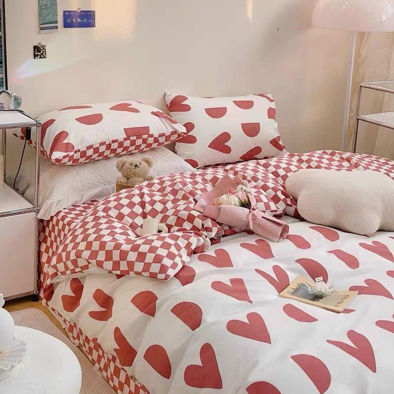 Bộ chăn ga gối Cotton poly M2T bedding gồm vỏ chăn mền, drap ga giường và 2 vỏ gối nằm - PL Tim khuyết đỏ