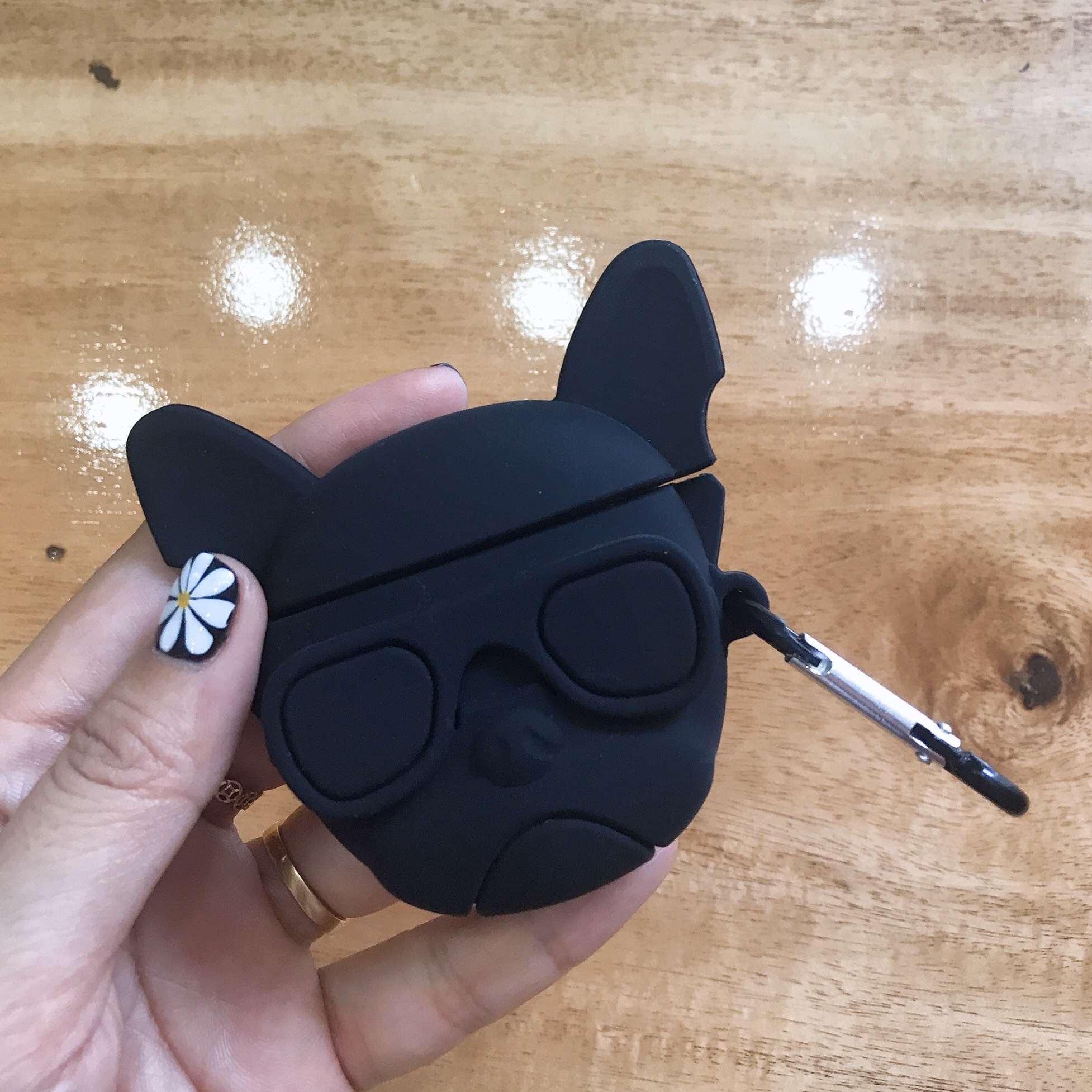Bao Case Silicon Cho Tai Nghe Apple AirPods 1 / AirPods 2 - Hình Black Dog