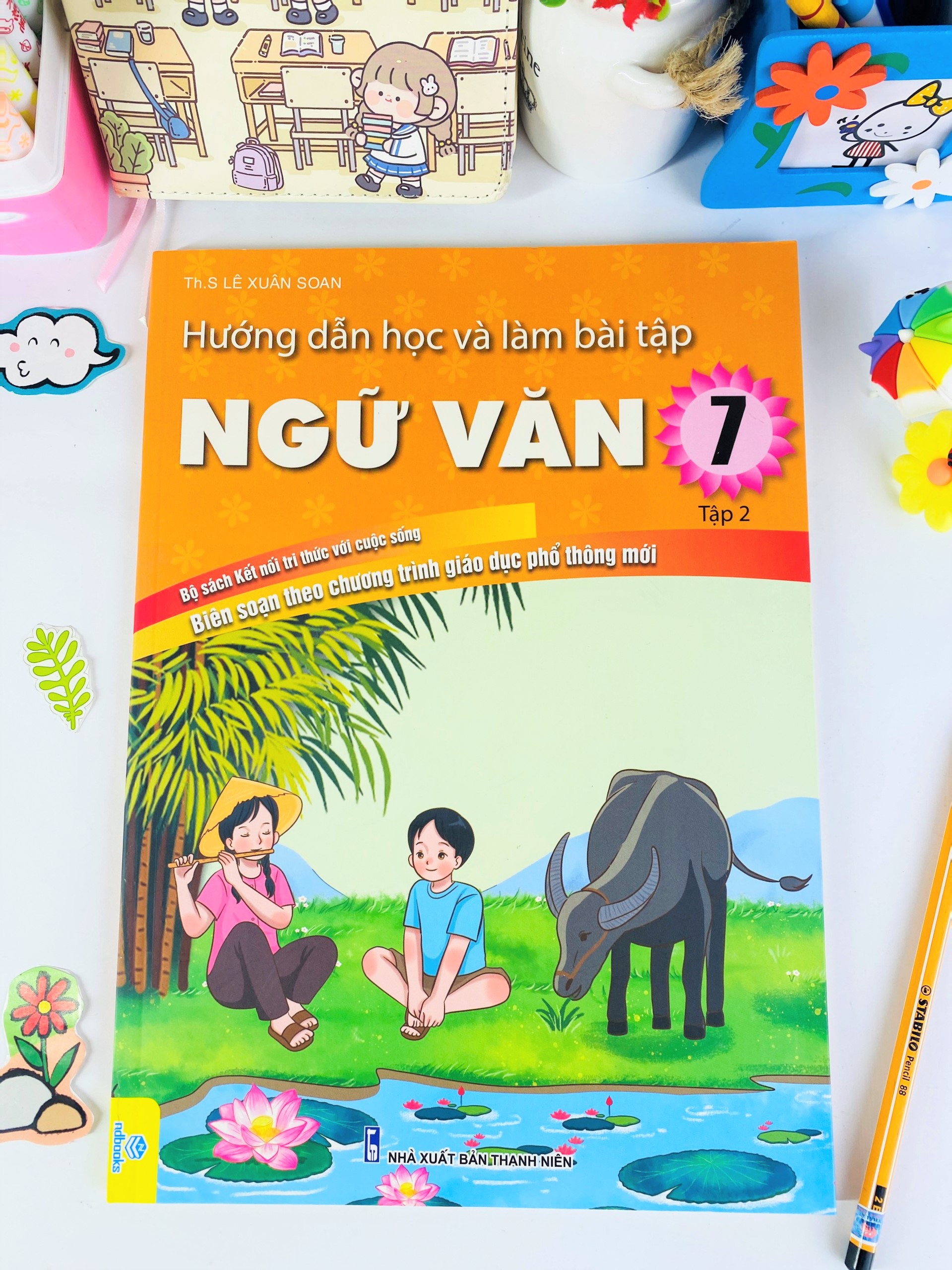 Sách - Hướng Dẫn Học Và Làm Bài Tập Ngữ Văn 7 - Tập 2 - Biên soạn theo chương trình GDPT mới - Bộ sách Kết Nối - ndbooks