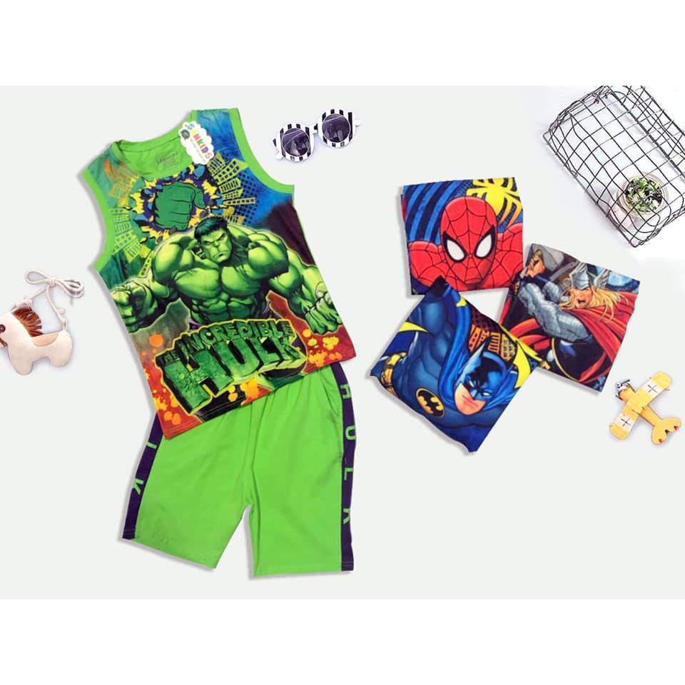 Bộ quần áo siêu nhân sát nách