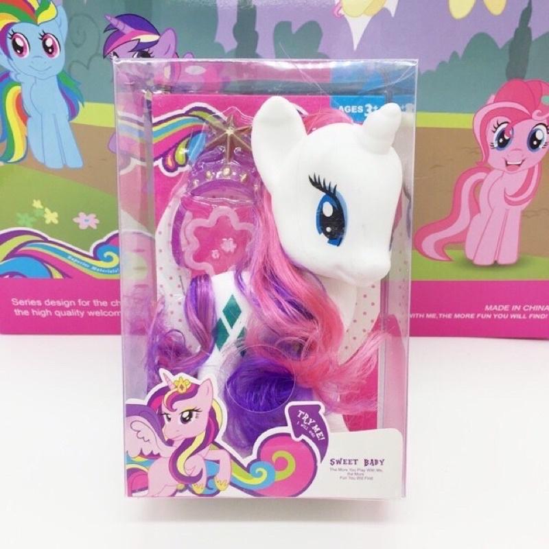 Mô hình ngựa pony - màu trắng