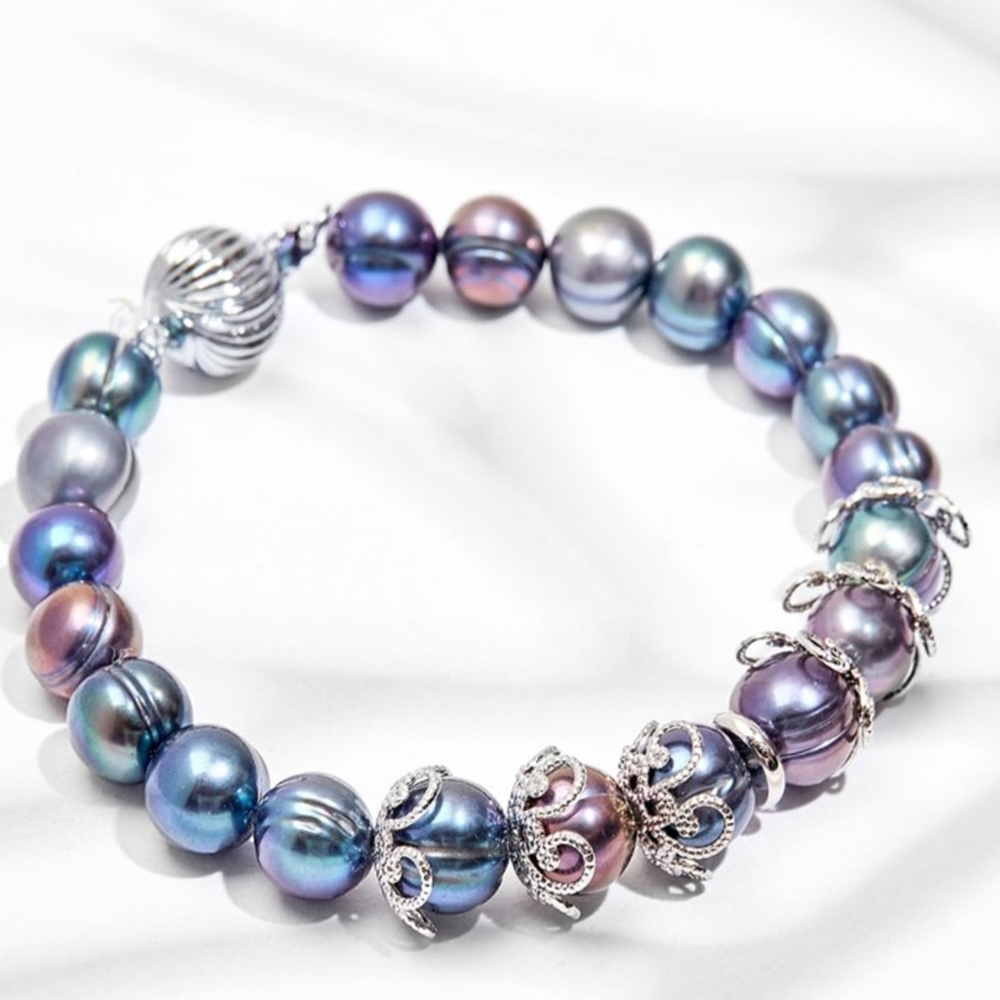 Vòng Tay Ngọc Trai Hồng Tím Charm Hoa Cỏ 8MM