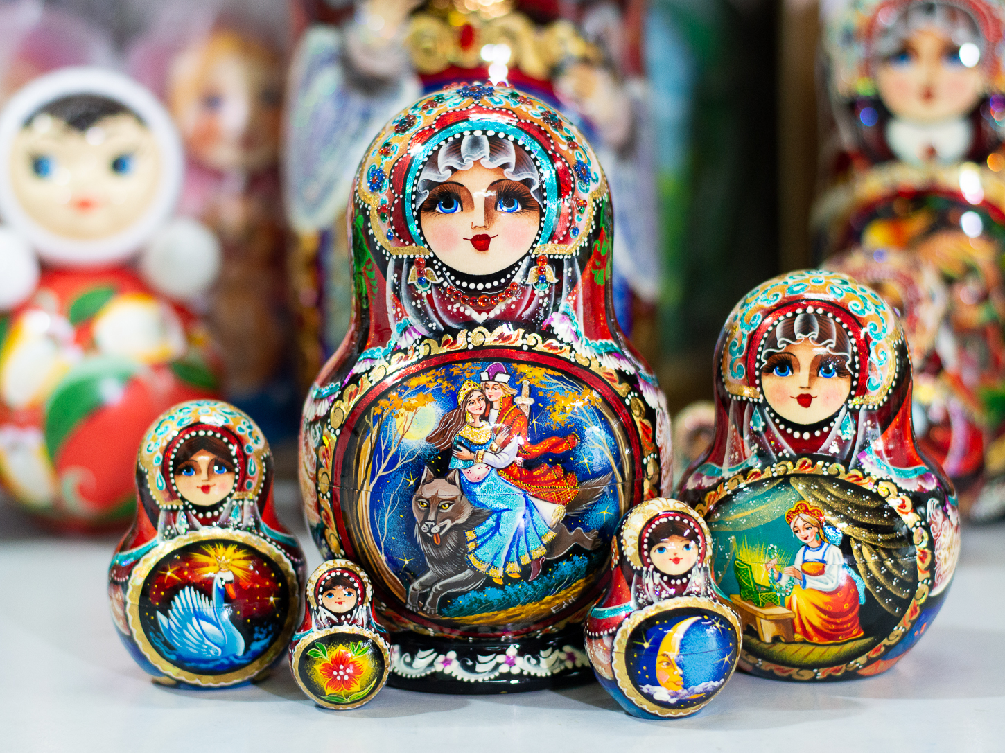 BỘ BÚP BÊ NGA CAO CẤP MATRYOSHKA 5 LỚP 15CM "CỔ TÍCH CHÀNG IVAN VÀ SÓI XÁM" CỰC ĐẸP VÀ SANG TRỌNG