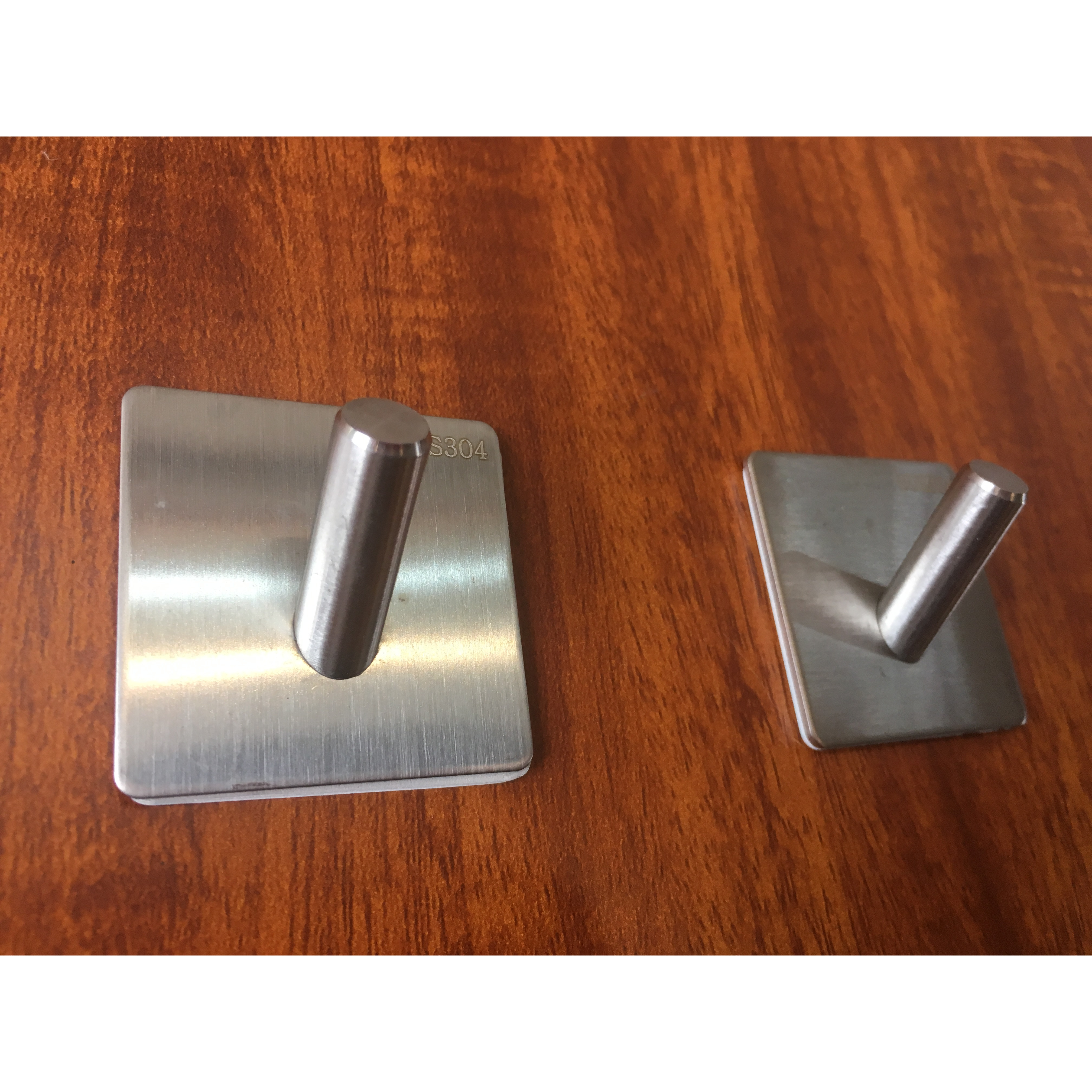 Mắc treo dán Inox 304- Bám cực chắc