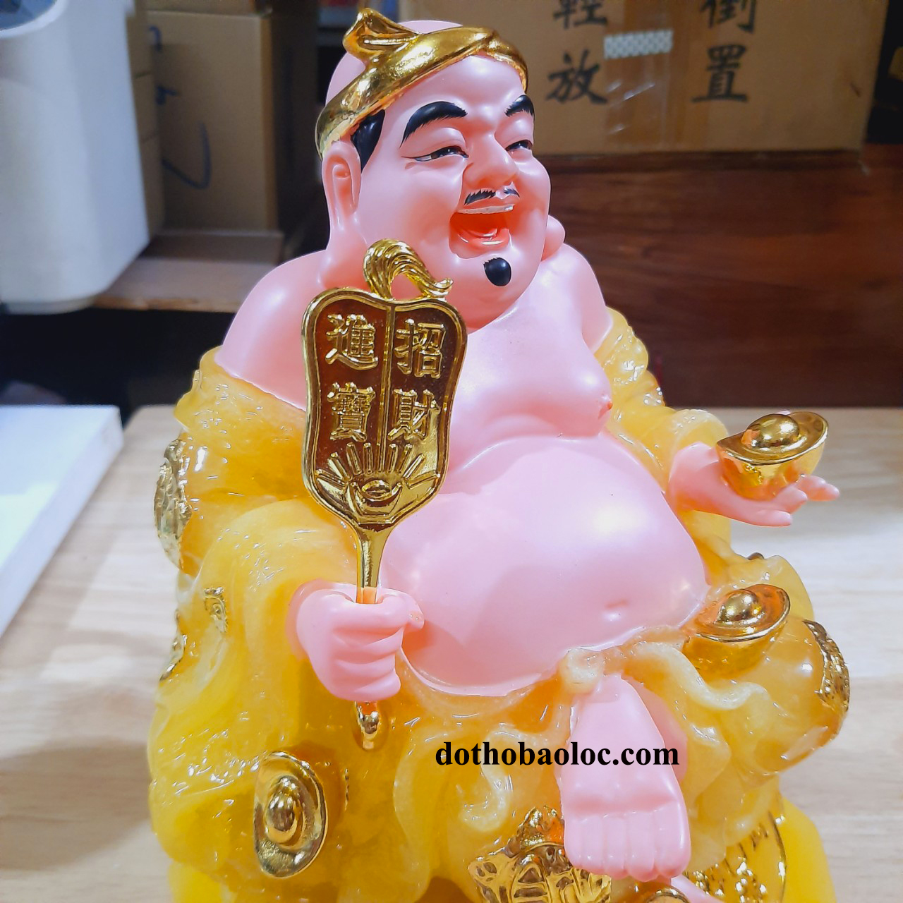Tượng Thần Tài Thổ Địa bằng đá cao cấp nhập khẩu màu vàng cao 20cm