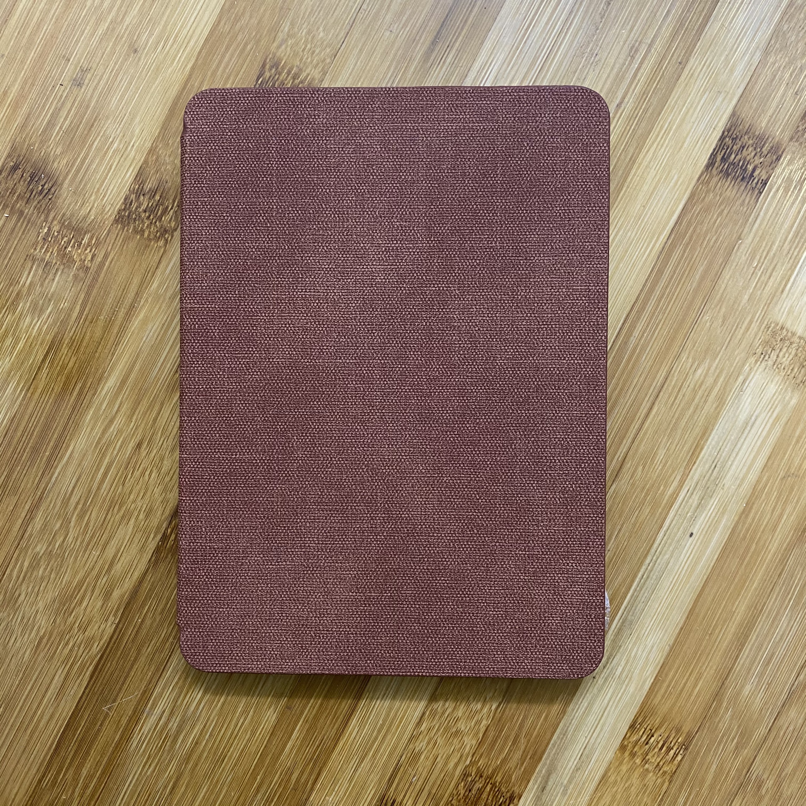 Cover bao da cho Kindle Paperwhite gen 5 11th họa tiết vân vải sang trọng