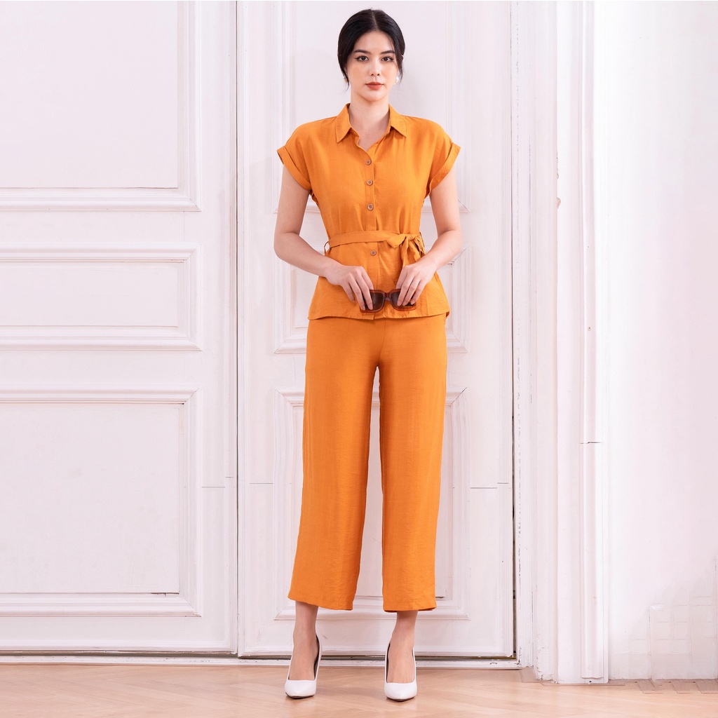 Bộ Đồ Nữ Công Sở UK Fashion Áo Sơ Mi Ngắn Tay Phối Quần Ống Rộng, Chất Liệu Vải Hàn Cao Cấp NKBD2204008