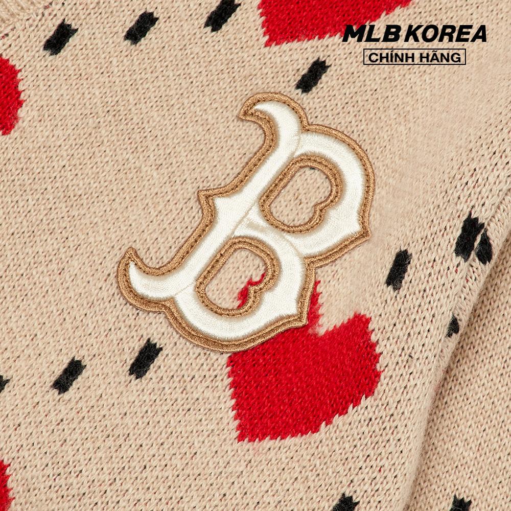 MLB - Áo khoác cardigan cổ V Heart All Over 3AKCH0224-43BGS