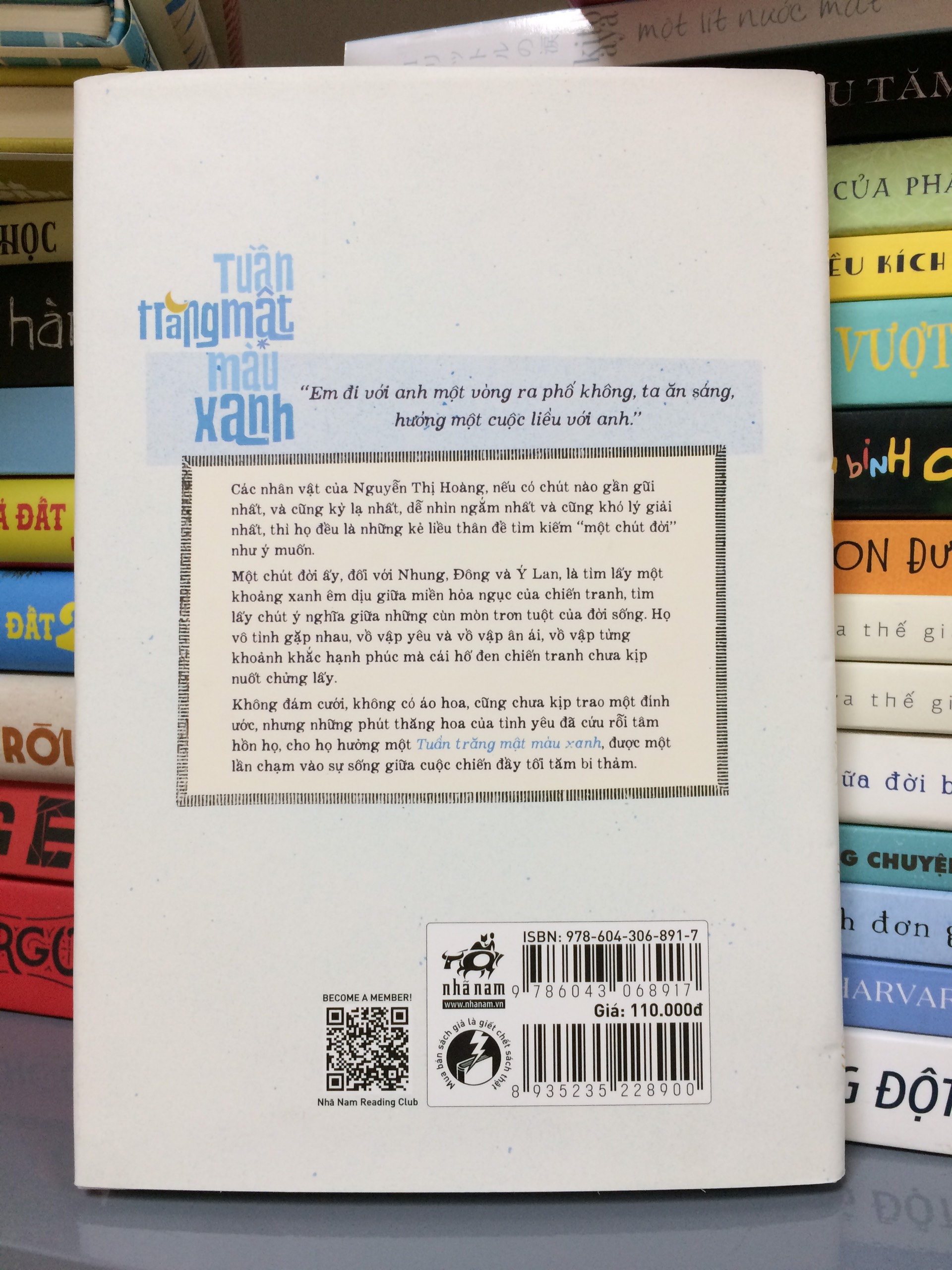 TUẦN TRĂNG MẬT MÀU XANH - BC