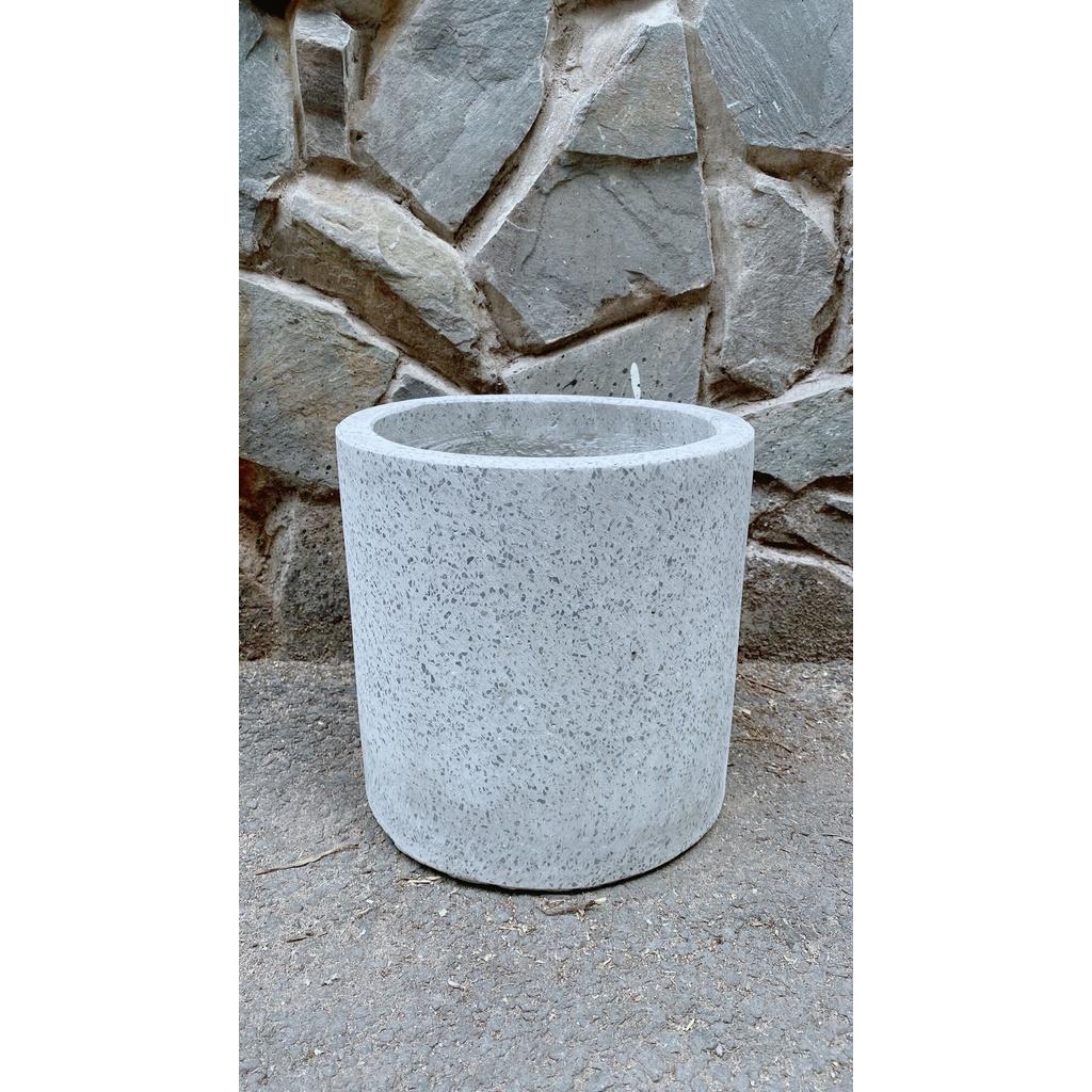Chậu Xi Măng 25x25cm chỉ giao hcm