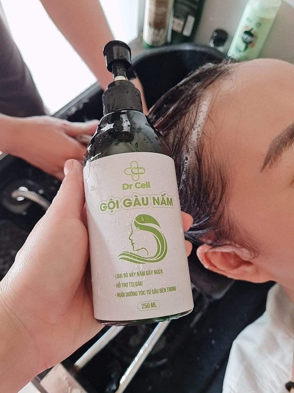 Gội Gàu Nấm Dr Cell 250ml hỗ trợ làm sạch gàu nấm da đầu dưỡng tóc hỗ trợ mọc tóc con giảm rụng tóc - Hàng Chính Hãng