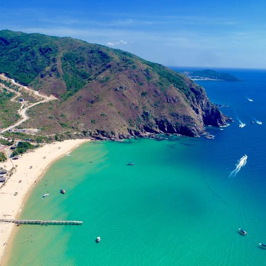 Tour Quy Nhơn 3N3Đ - Bãi Biển Đại Lãnh - Kỳ Co - Eo Gió - Gành Đá Đĩa Phú Yên - KDS Gềnh Ráng - Bãi Xếp - Mũi Điện Cực Đông Tổ Quốc - Vườn Nho Ninh Thuận