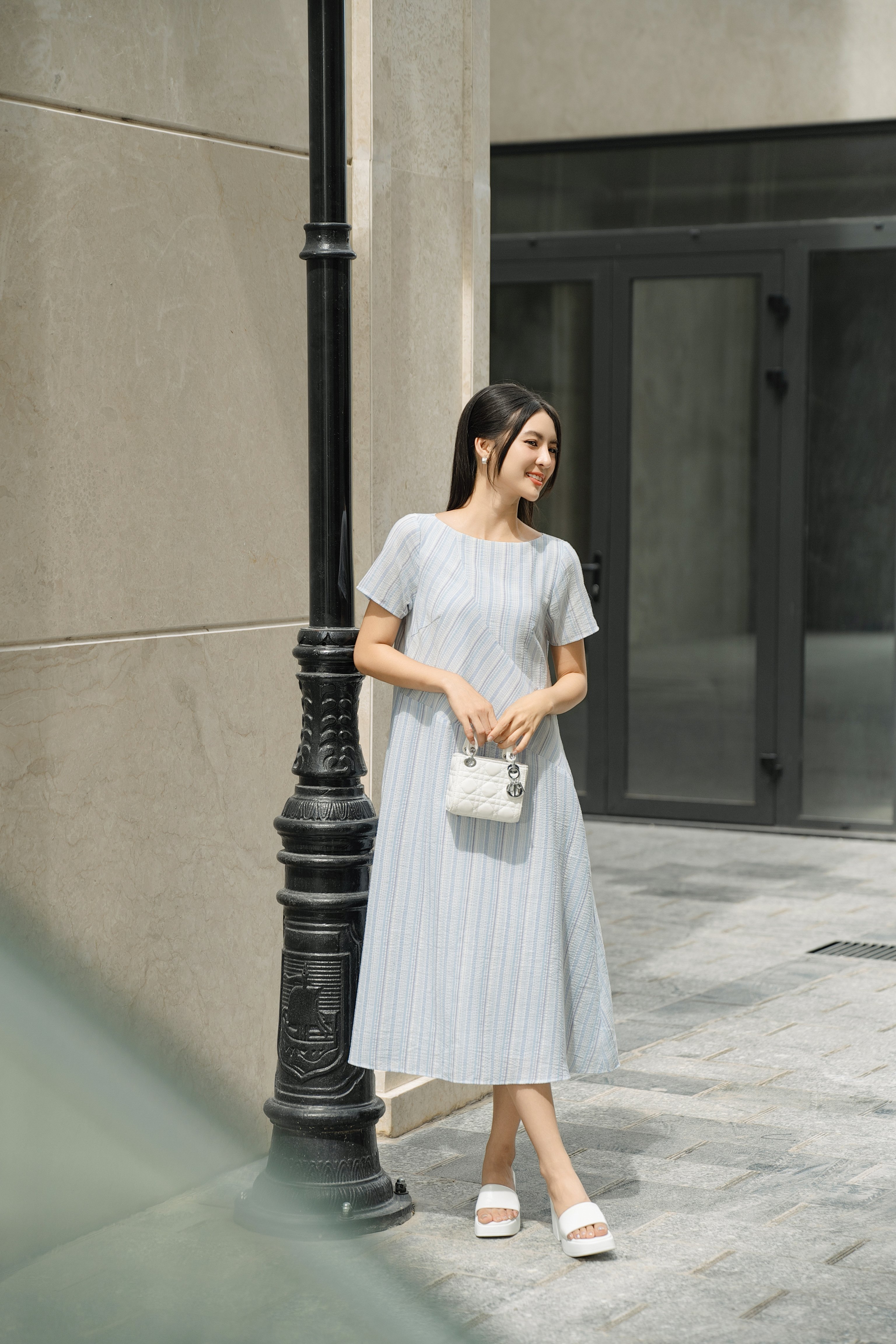 OLV - Đầm Phelim Striped Dress