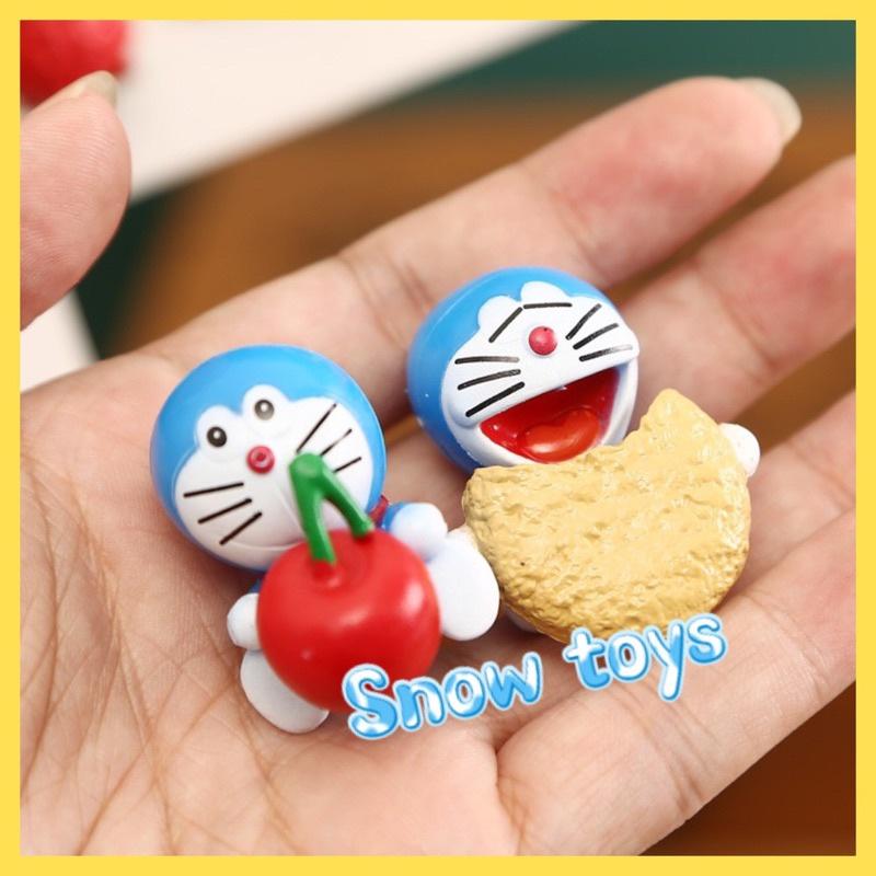 Mô hình Doraemon - Trọn bộ 6 Mô hình Doraemon Dorami Doremon Doremi cầm bánh dâu tây ngộ nghĩnh dễ thương - Cao 4~5cm