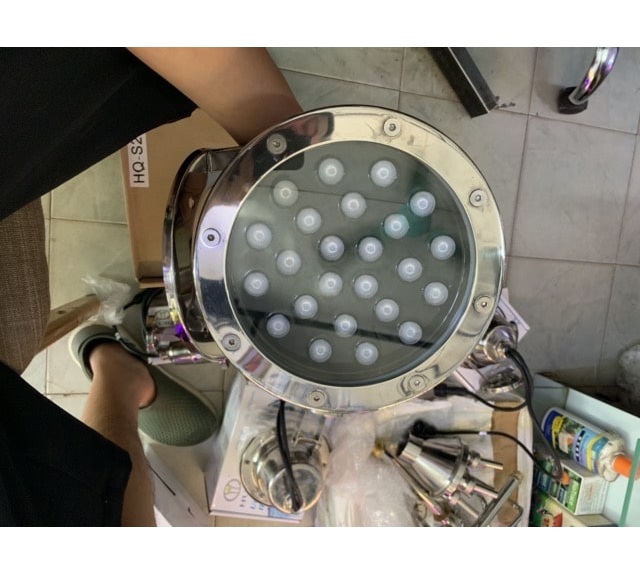 Đèn Led Âm Nước Hồ Cá Koi HuiQi và Bộ đổi nguồn 24V