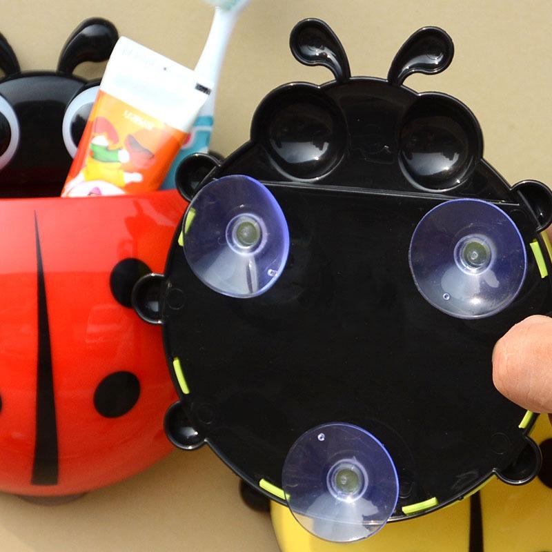 Bọ Rùa Cắm Bàn Chải Hút Chân Không Dễ Thương  hh173