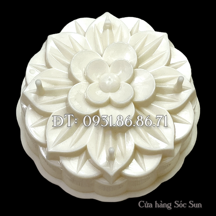 Khuôn rau câu trung thu hoa cúc mẫu hiện đại loại 10 cm – Mã số 1876